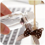 Set cu Suport Turn Eiffel si Trandafir Artificial 