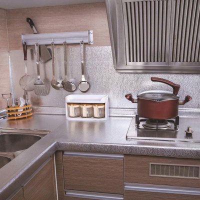 Folie Aluminiu Autoadeziva ARGINTIE Rezistenta 60x300 cm LY