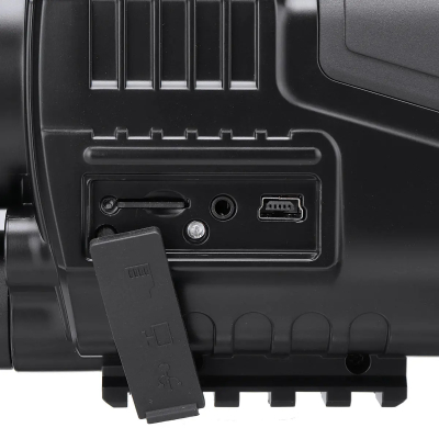 Monoclu Digital  NV-0540 Foto/Video Night Vision + card 8 GB inclus