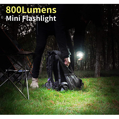 Mini lanterna portabila 800 lumeni cu baza magnetica