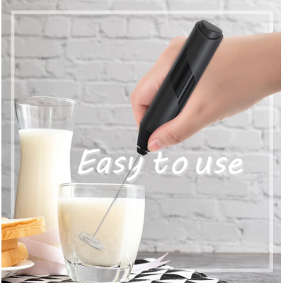 Mixer spuma de lapte negru cu stand vertical ideal pentru cappuccino Mixer spuma de lapte negru cu stand vertical ideal pentru cappuccino