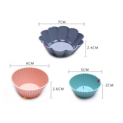 Set 6 forme silicon pentru briose modele diferite Set 6 forme silicon pentru briose modele diferite