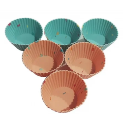 Set 6 forme din silicon pentru prajituri si briose imprimeu confettii Set 6 forme din silicon pentru prajituri si briose imprimeu confettii