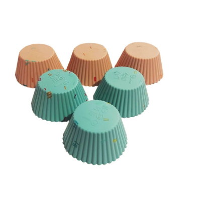 Set 6 forme din silicon pentru prajituri si briose imprimeu confettii Set 6 forme din silicon pentru prajituri si briose imprimeu confettii