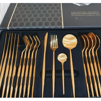 Set de 24 tacamuri elegante si rafinate cu un finisaj luxos AURII Set de 24 tacamuri elegante si rafinate cu un finisaj luxos AURII