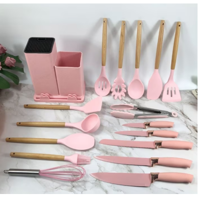 Set de 19 piese ROZ ustensile de bucatarie cu tocator si suport depozitare inclus ROZ Set de 19 piese ROZ ustensile de bucatarie cu tocator si suport depozitare inclus ROZ