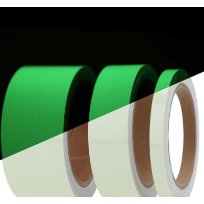 Set 2 Benzi fosforescente autoadezive rola 3 m lungime lumineaza verde