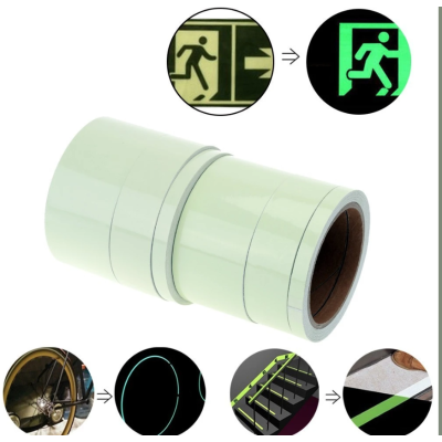 Set 2 Benzi fosforescente autoadezive rola 3 m lungime lumineaza verde