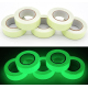 Set 2 Benzi fosforescente autoadezive rola 3 m lungime lumineaza verde