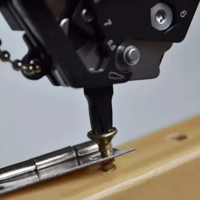 Breloc Hexagon multifunctional cu 7 functii