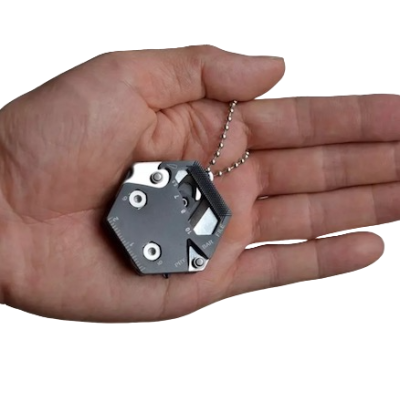 Breloc Hexagon multifunctional cu 7 functii