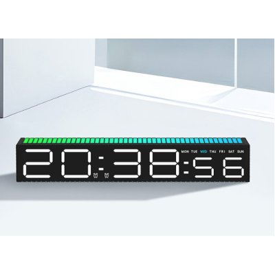 Ceas decorativ ecran LED RGB functie de captare a sunetului afisare ora alarma 3 niveluri de reglare a luminozitatii