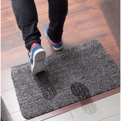 Covoras Super Clean Mat pentru animale super-absorbant  NEGRU