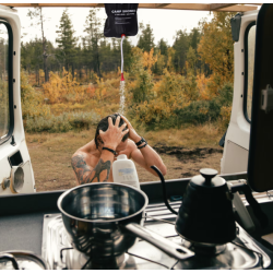 Dus solar pentru camping PVC Capacitate 20L Negru