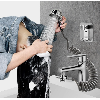 Extensor pentru robinet de baie cu furtun flexibil