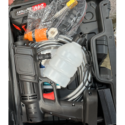 KIT Aparat de spalat cu presiune de 24V cu rezervor pentru detergent