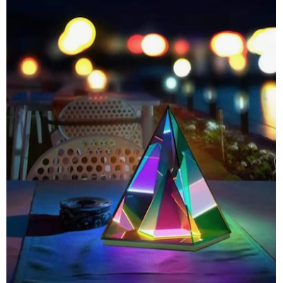 Lampa decorativa cu LED uri stil piramida Q LED30 Andowl Alimentare USB