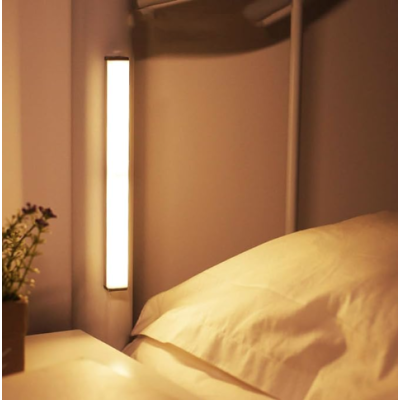 Lampa LED cu senzor de miscare pentru dressing baie hol portabila lumina calda