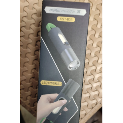 Lanterna de Camping 20cm cu Acumulator si Agatatoare Digital Thunder XST 836