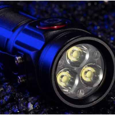 Mini lanterna de mana W5182 puternica cu 3 LED