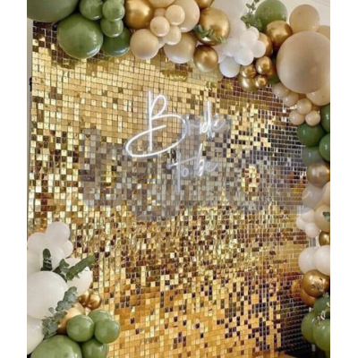 Panou decorativ model patrat cu paiete ROSU 30 x 30 cm