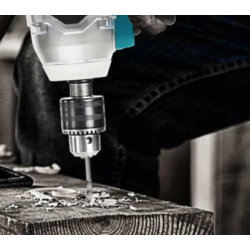 Pistol de impact 98VF cu 2 acumulatori si 40 accesori LEIH MANN 