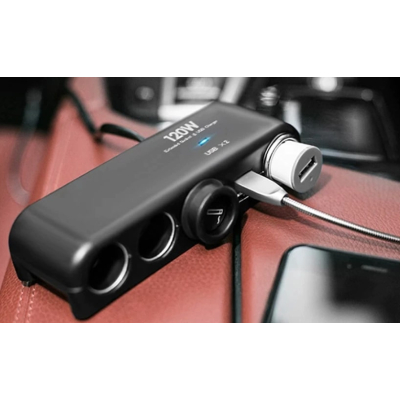 Priza auto No. 1525 cu 4 porturi de iesire si 2 USB