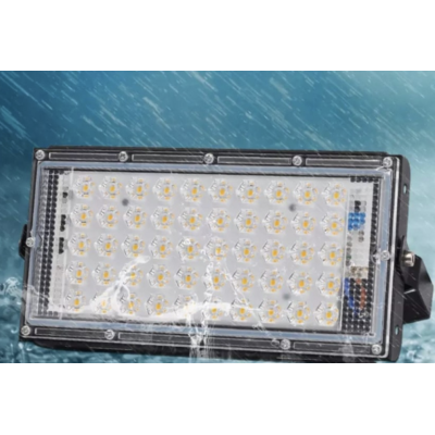 Proiector 100W 12V 96 led smd cu lupa Dreptunghoular CaiCai CLESTI