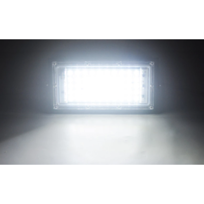 Proiector 100W  220V 96 LED SMD cu lupa Dreptunghiular