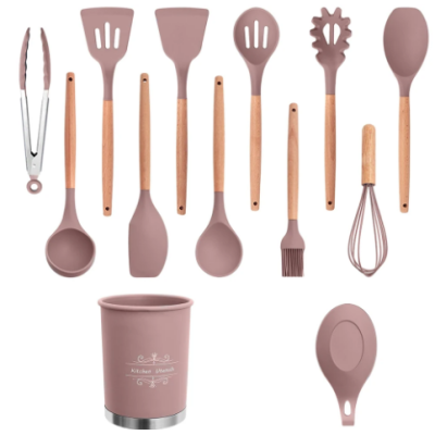 Set 12 ustensile de bucătărie cu mâner de lemn roz