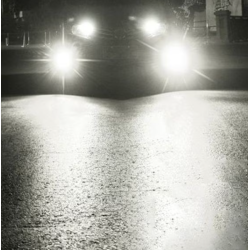 Set 2 becuri V6 auto LED H7 de 100W 6000k lumina alb rece si flux luminos