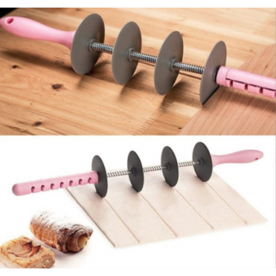 Set 2 piese pentru modelarea aluatului