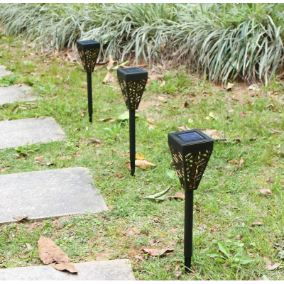 Set 6 lampi solare decorative pentru gradina alb cald model triunghi