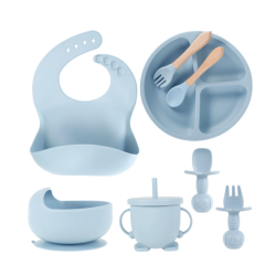 Set complet din silicon pentru diversificare bebelusi si copii Set complet din silicon pentru diversificare bebelusi si copii