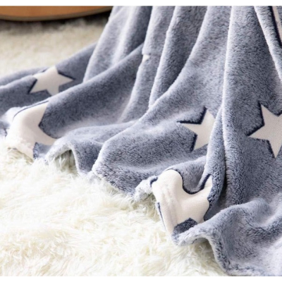 Patura pufoasa cu stelute fosforescente 150x170cm GRI