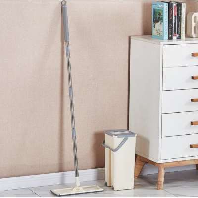 Mop profesional cu galeata doua cuve rotativ 360 si 2 rezerve 