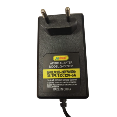 Adaptor AC/DC 3 in 1 12V 5A ideal pentru camere boxe router