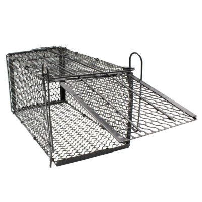 Capcana sobolani tip cusca metalica