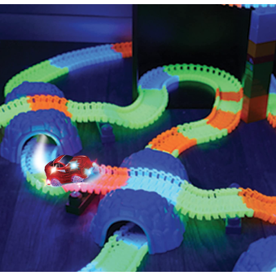 Circuitul Multicolor Magic Track cu o masinuta 220 piese fluorescent