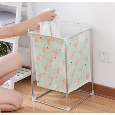 Cos de Rufe Multicolor cu suport metalic