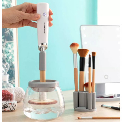 Dispozitiv curatare pensule machiaj cu uscator automat functie rotativa