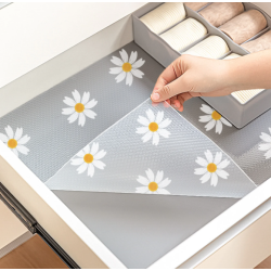 Folie de protectie pentru rafturi 45 x 300cm cu floricele albe