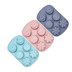 Forma din silicon pentru 6 briose modele diferit