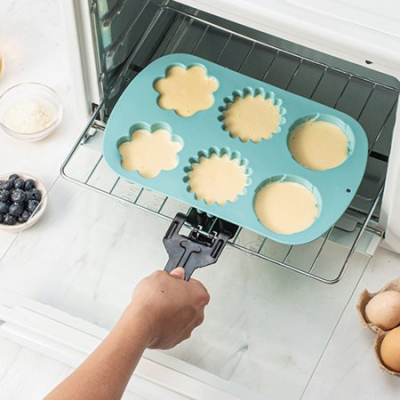 Forma din silicon pentru 6 briose modele diferit