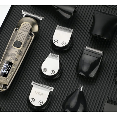 Kit de ingrijire profesionala barbati VGR 6 in 1 cod V095