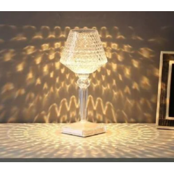 Lampa de masa decorativa LED tip cristal Andowl Q LED1633 transparenta