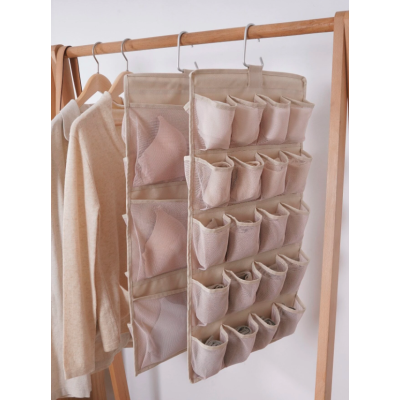 Organizator suspendat pentru lenjerie de corp