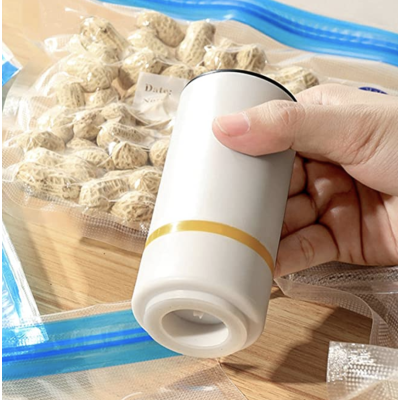 Pompa de vidat alimentele AO 78182 usor de folosit