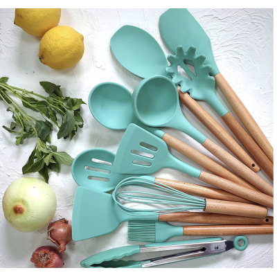 Set 12 ustensile de bucatarie Lemn/Silicon Verde