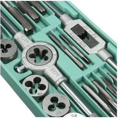 Set 20 piese filiere si tarozi trusa plastic